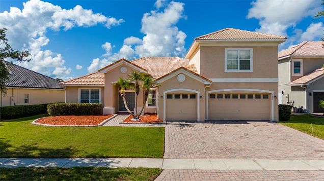 1950 WINDWARD OAKS CT