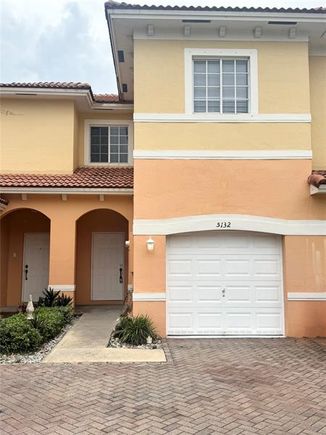 5132 SE Mariner Garden Cir Unit 67 Stuart, FL House Active - Photo 1 of 35. Opens carousel modal