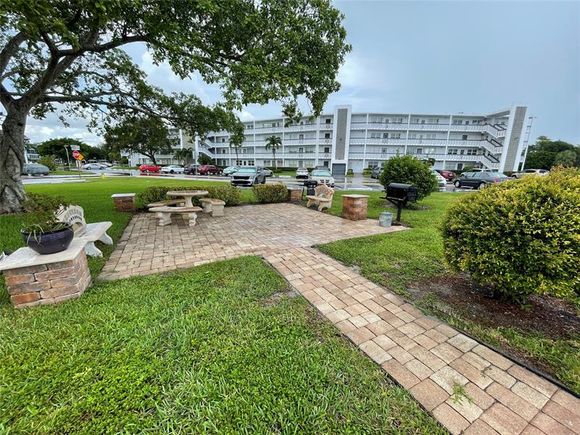 139 Oakridge J Unit 139