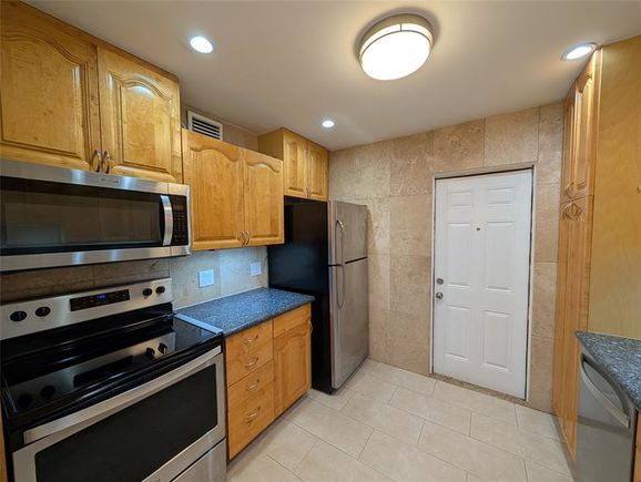608 NE 2nd St Unit 136 Dania Beach, FL House Active - Photo 1 of 41. Opens carousel modal