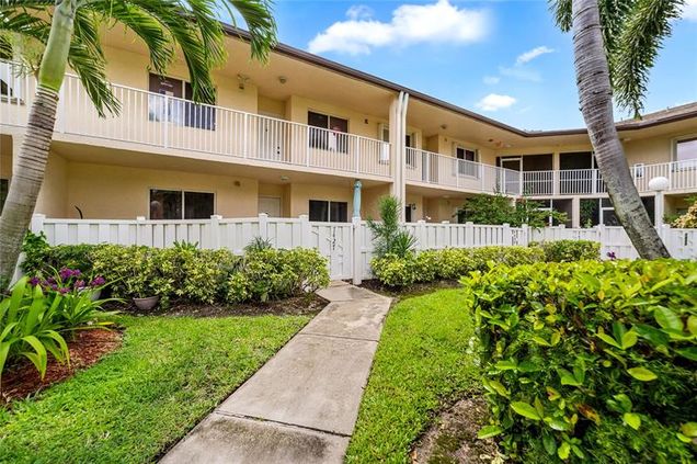 7427 N Devon Dr Unit 108 Fort Lauderdale, FL Condo Active - Photo 1 of 35. Opens carousel modal