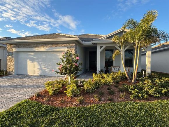 1161 Haven Cir