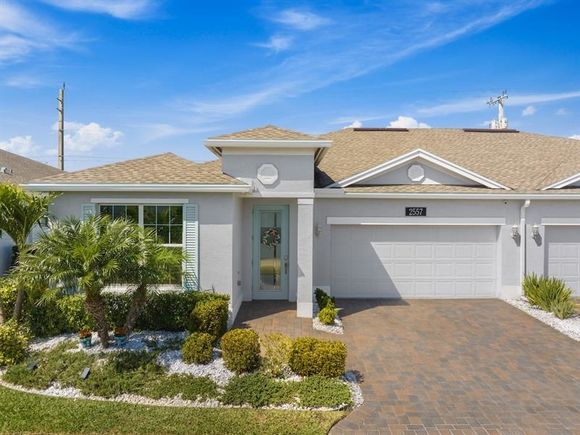 2557 Bella Vista Cir