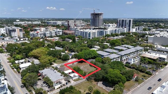 412 NE 2nd Ave Fort Lauderdale, FL Plot of land Active - Photo 1 of 3. Opens carousel modal