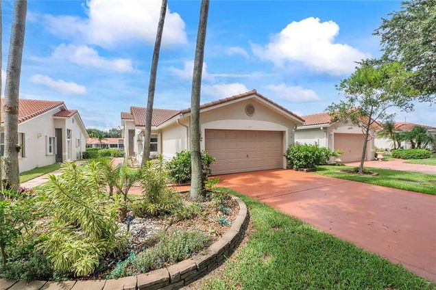 117 Sausalito Drive Boynton Beach, FL Condo Active - Photo 1 of 49. Opens carousel modal