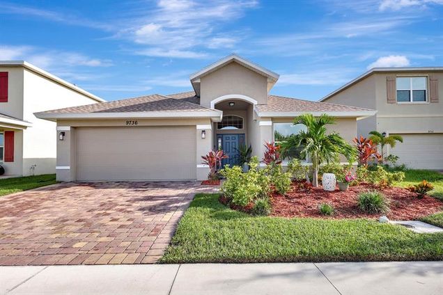 9736 Starboard Dr