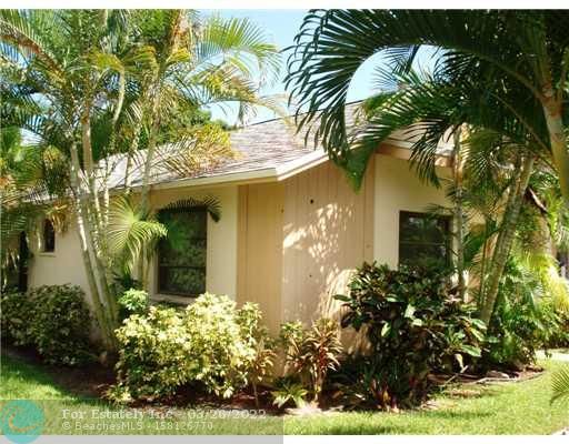 661 Coventry St Unit 8-C Boca Raton, FL Condo Sold - Photo 1 of 15. Opens carousel modal