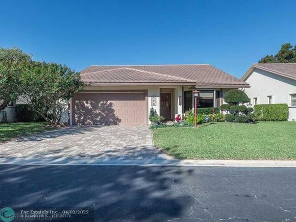 1485 LAKEVIEW CIR Coral Springs, FL House Sold - Photo 1 of 23. Opens carousel modal