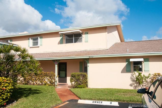 923 SE 10th St Unit 3B Deerfield Beach, FL Townhouse Sold - Photo 1 of 23. Opens carousel modal