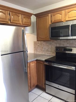 6221 SW 138th Ct Unit D Miami, FL Townhouse Sold - Photo 1 of 28. Opens carousel modal