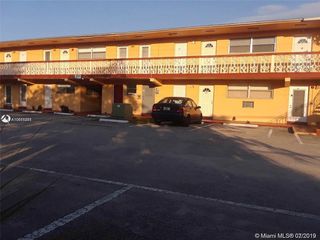 19001 NE 2nd Ave Unit 1407