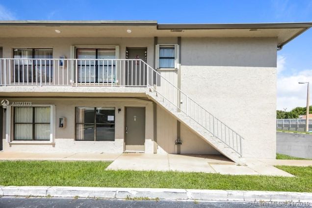 15352 Sunset Dr Unit 30-11 Miami, FL Condo Sold - Photo 1 of 18. Opens carousel modal