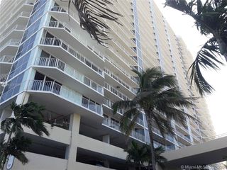 7601 Treasure Dr Unit 612