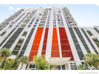 601 NE 27th St Unit 1006