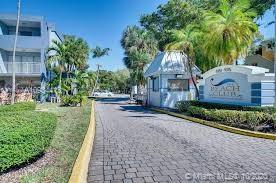 9357 Fontainebleau Blvd Unit D108