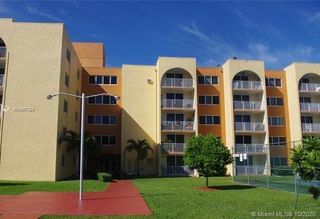 7010 NW 186th St Unit 5-102A