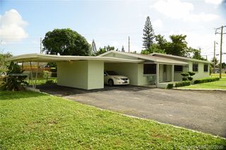 1600 NW 10th Ave