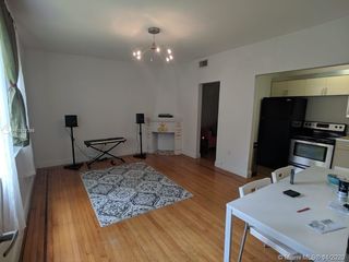 1219 Meridian Ave Unit 6