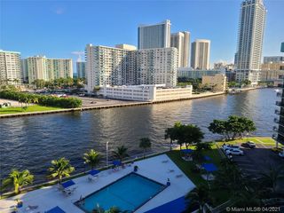200 Leslie Dr Unit 908