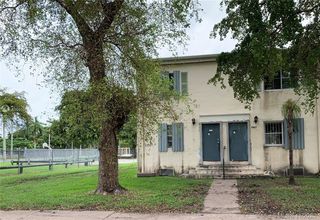 8467 NW 4th Ct Unit 8467