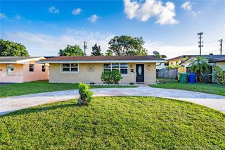 7950 NW 10th St