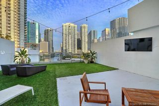 90 SW 3rd St Unit TH702