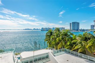 1910 Bay Dr Unit 402
