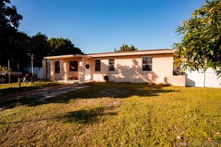 301 NW 139th St