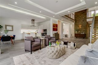 4895 University Dr Unit 4895