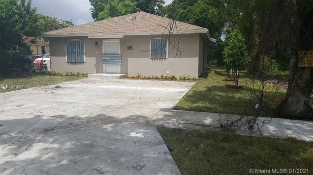 8765 NW 22 Place 8765 NW 22 Place