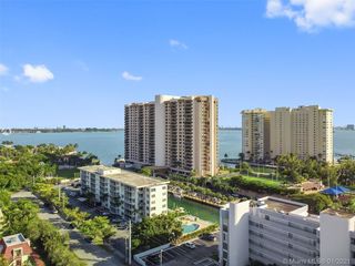 1800 NE 114th St Unit 2202