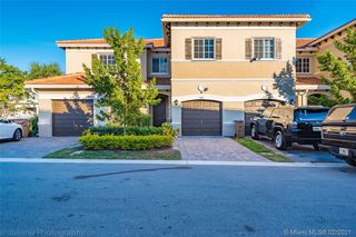 354 SE 1st Dr Unit 354