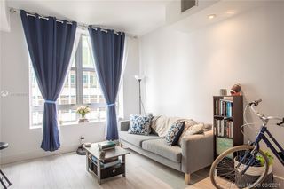 111 E Flagler St Unit 902