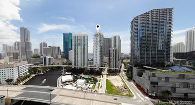 41 SE 5th St Unit 2011
