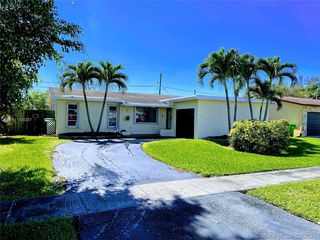 11700 NW 29th St
