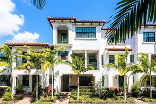 11549 SW 13th Ct Unit 11549