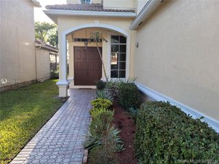 6111 SW 195th Ave