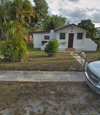 2110 NW 84th St
