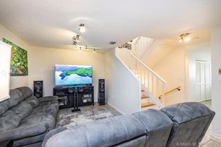 1743 Michigan Ave Unit 4