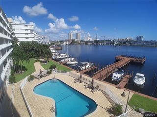 400 Golden Isles Dr Unit 27