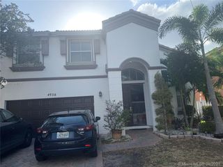 4928 SW 165th Ave