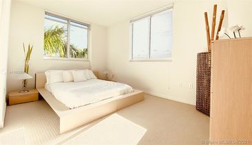 2775 NE 187th St Unit 414