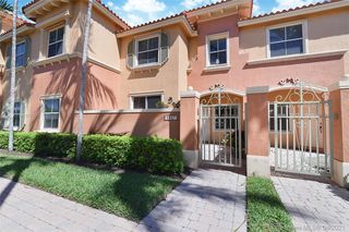 4907 Spinnaker Dr Unit 4907