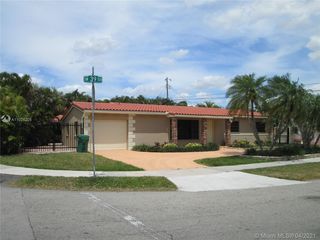 12039 SW 39th Ter
