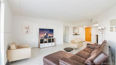 19707 Turnberry Way Unit 5A