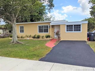26 Miami Gardens Rd