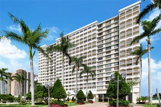 9801 Collins Ave Unit PH18