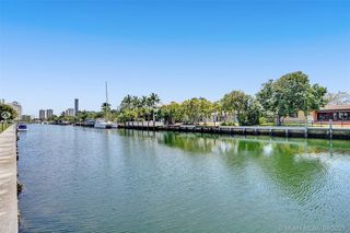 465 Paradise Isle Blvd Unit 109