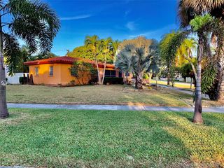 600 Forrest Dr