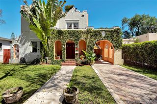 1545 SW 11th Ter